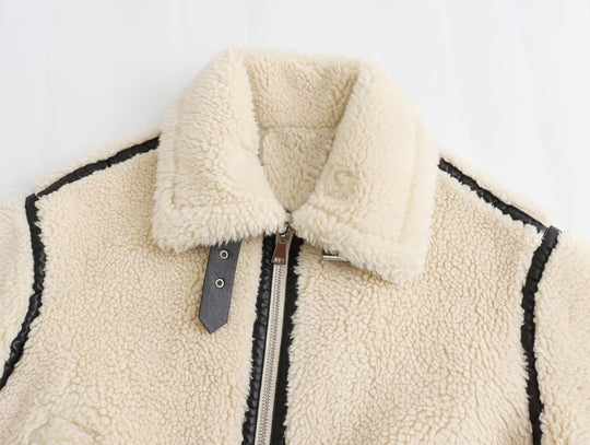 Damen Oversize-Teddyjacke im Aviator-Stil mit Kunstleder-Paspel, Stehkragen und Reißverschluss Shop Nory