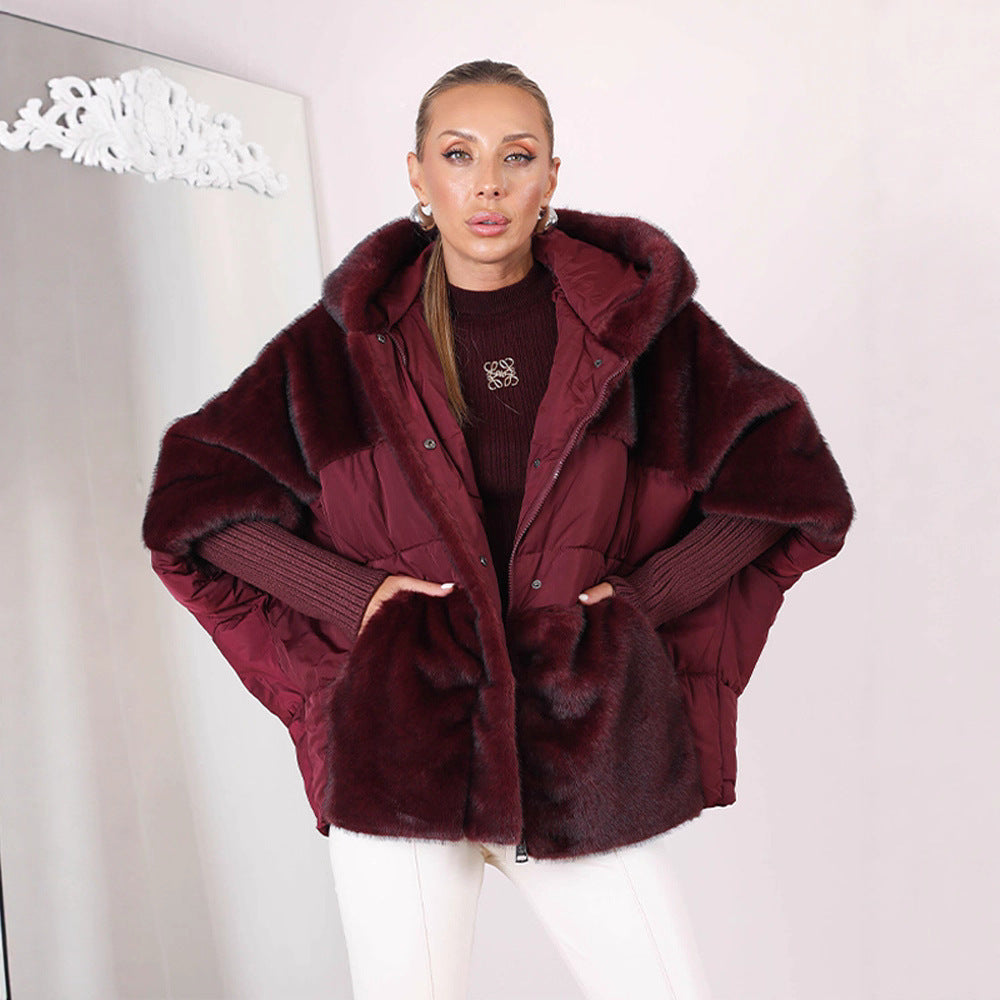 Damen Kurz geschnittene gesteppte Kapuzenjacke mit voluminösem Webpelzbesatz und Oversize‑Silhouette Shop Nory