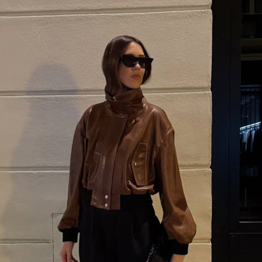 Damen Kurz geschnittener Lederblouson mit hohem Stehkragen und Ballonärmeln Shop Nory