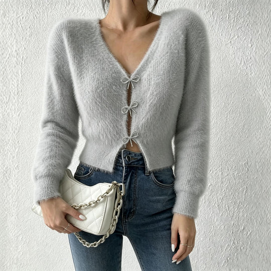 Damen Flauschiger Cropped-Cardigan mit V-Ausschnitt und Schleifen‑Verschlüssen Shop Nory
