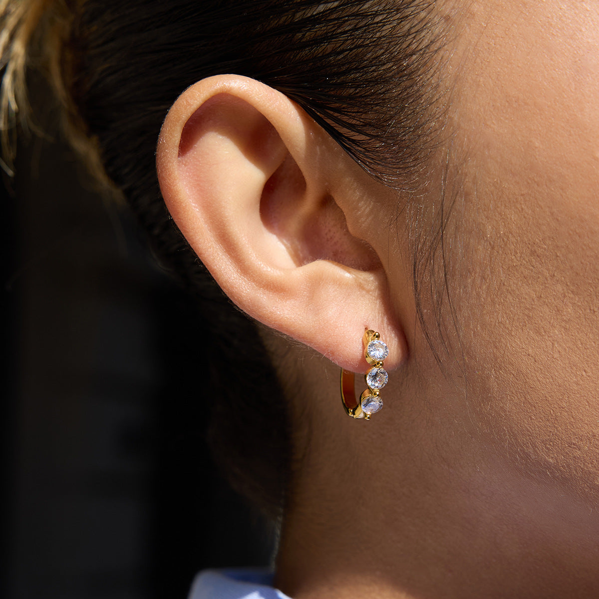 Damen Ohrhänger mit funkelnden Zirkonia und hypoallergenem Design Shop Nory
