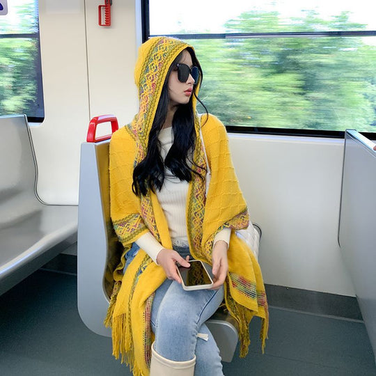 Damen Gewebter Kapuzenponcho mit Fransen und Ethno‑Bordüre Shop Nory