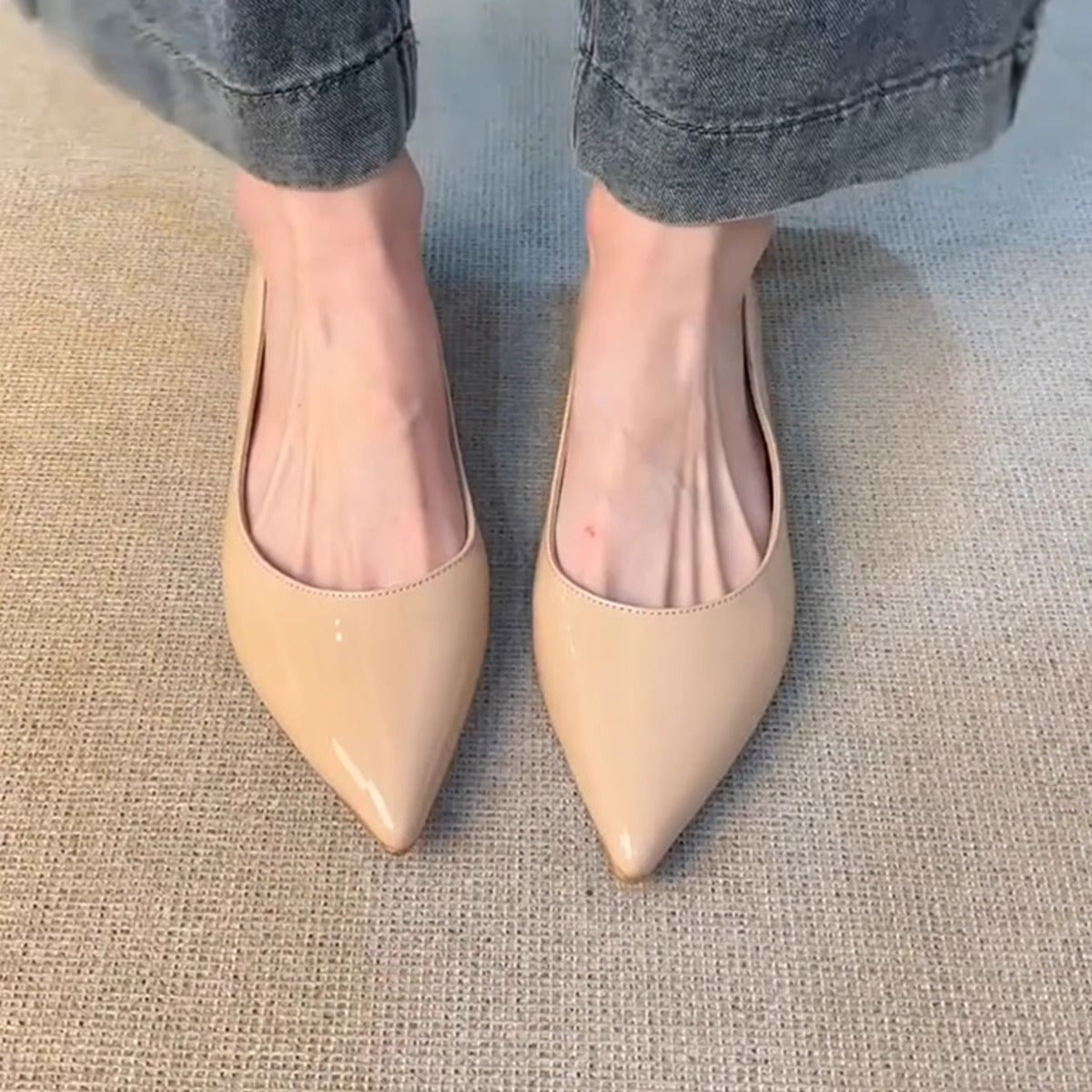 Damen spitze Ballerinas mit elegantem Glanz und verziertem Rand