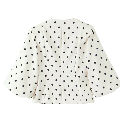 Damen Taillierte Polka‑Dot Blusenjacke mit Volumenärmeln und goldenen Schmuckknöpfen Shop Nory