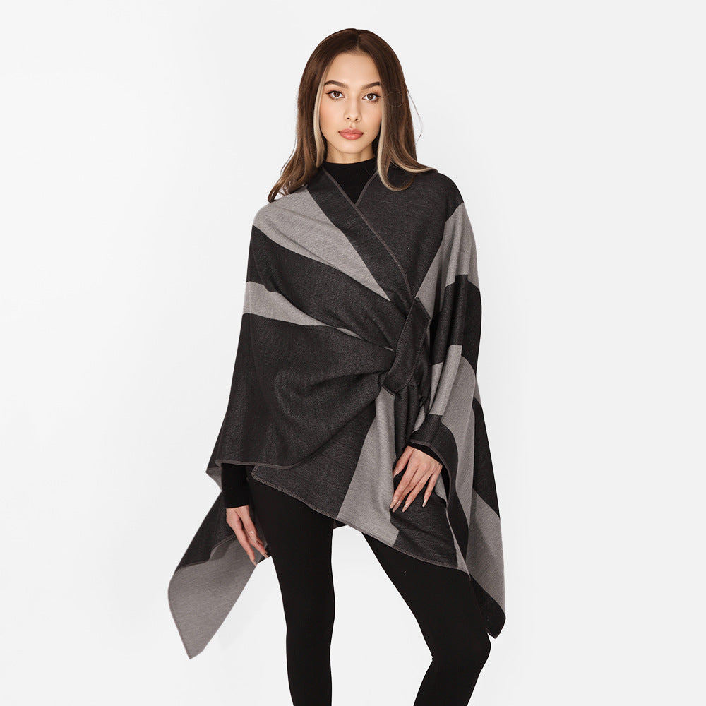 Damen Wickel‑Cape mit breitem Streifenmuster und Bindegürtel Shop Nory