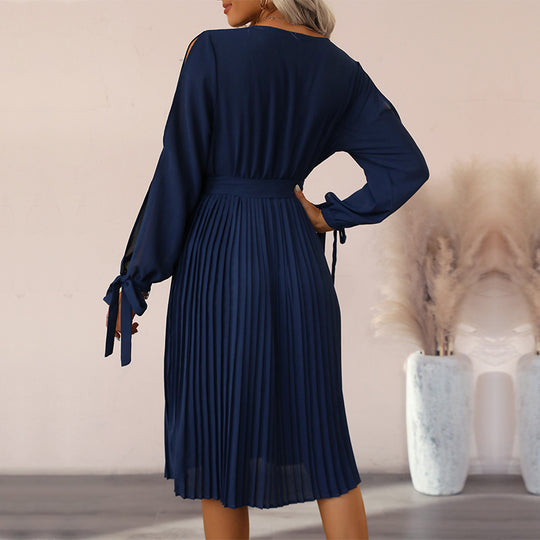 Damen Plissiertes Chiffon‑Look Midikleid mit V‑Ausschnitt und Spitzeneinsatz sowie Bindegürtel Shop Nory