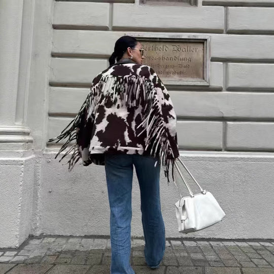 Damen Teddy-Truckerjacke mit Kuhfleckenmuster und Kunstlederkragen Shop Nory