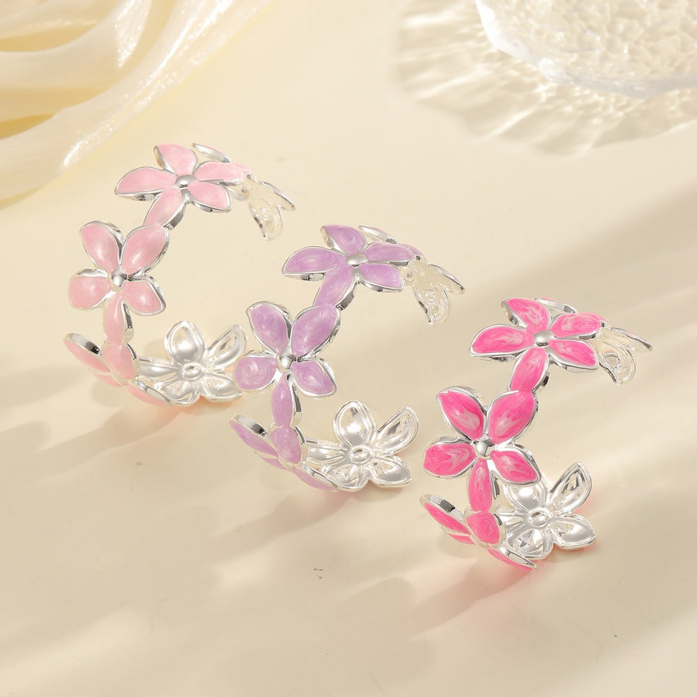 Damen Offener Armreif mit kunstvollem Blumendesign Shop Nory
