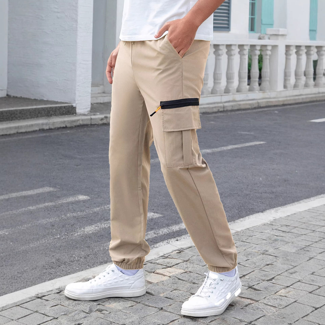 Herren Tech-Cargo-Jogginghose mit elastischem Tunnelzug, Reißverschluss‑Beintasche & eng anliegendem Fußbündchen Shop Nory