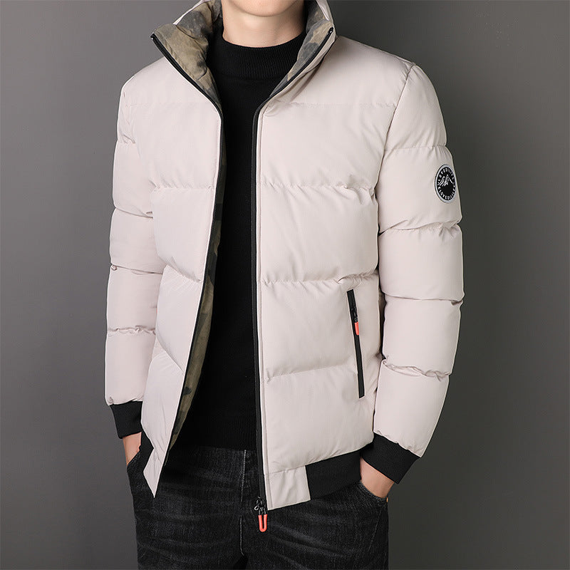 Herren Kurz geschnittene wattierte Steppjacke mit Camouflage-Innenfutter, gerippten Bündchen und Reißverschlusstaschen Shop Nory