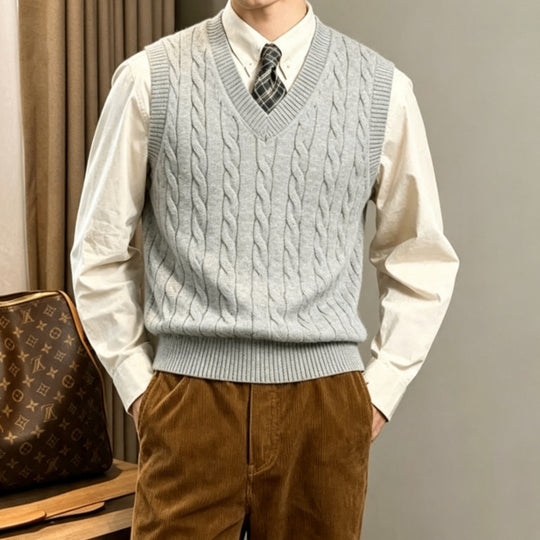 Herren Ärmellose Zopfstrick‑Weste mit V‑Ausschnitt und feiner Rippkante Shop Nory