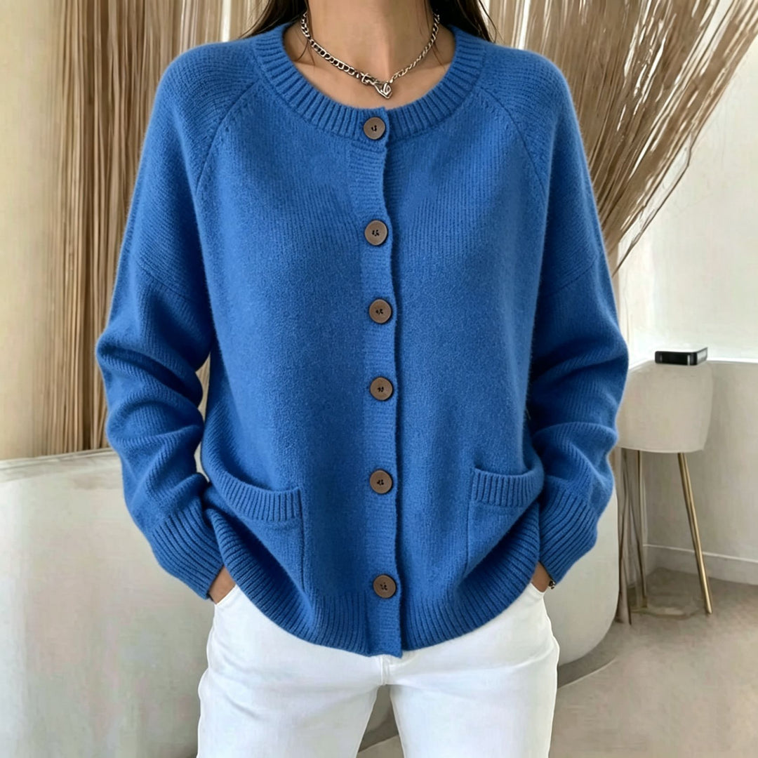 Damen Knopf-Cardigan mit Rundhals, aufgesetzten Taschen und Raglanärmeln Shop Nory