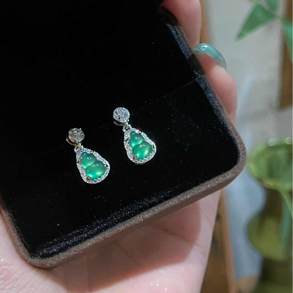 Damen elegante Ohrringe mit tropfenförmigem Jade-Edelstein und funkelnden Zirkonia Shop Nory