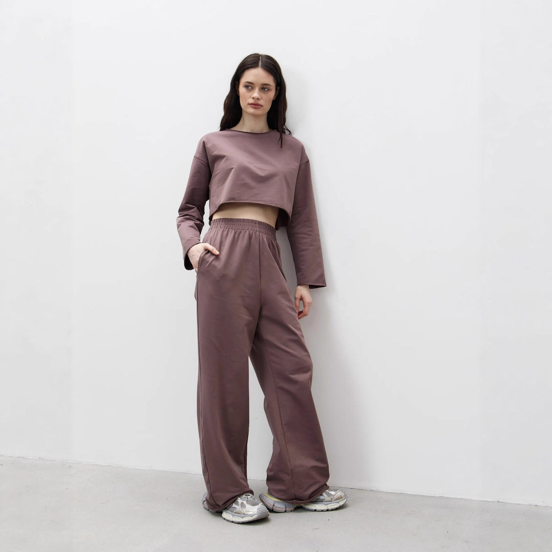 Damen Kurzgeschnittenes Sweatshirt und High-Waist Relax-Jogginghose Set Shop Nory