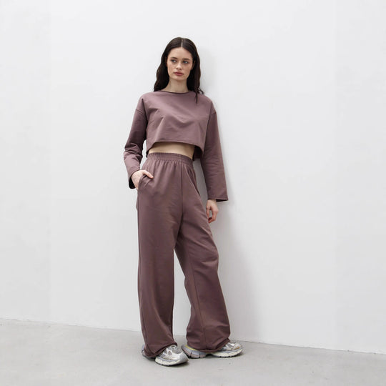 Damen Kurzgeschnittenes Sweatshirt und High-Waist Relax-Jogginghose Set Shop Nory