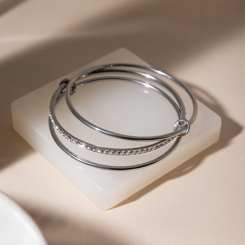 Damen Edelstahl Armband mit funkelnden Kristallen und hypoallergener Verarbeitung Shop Nory