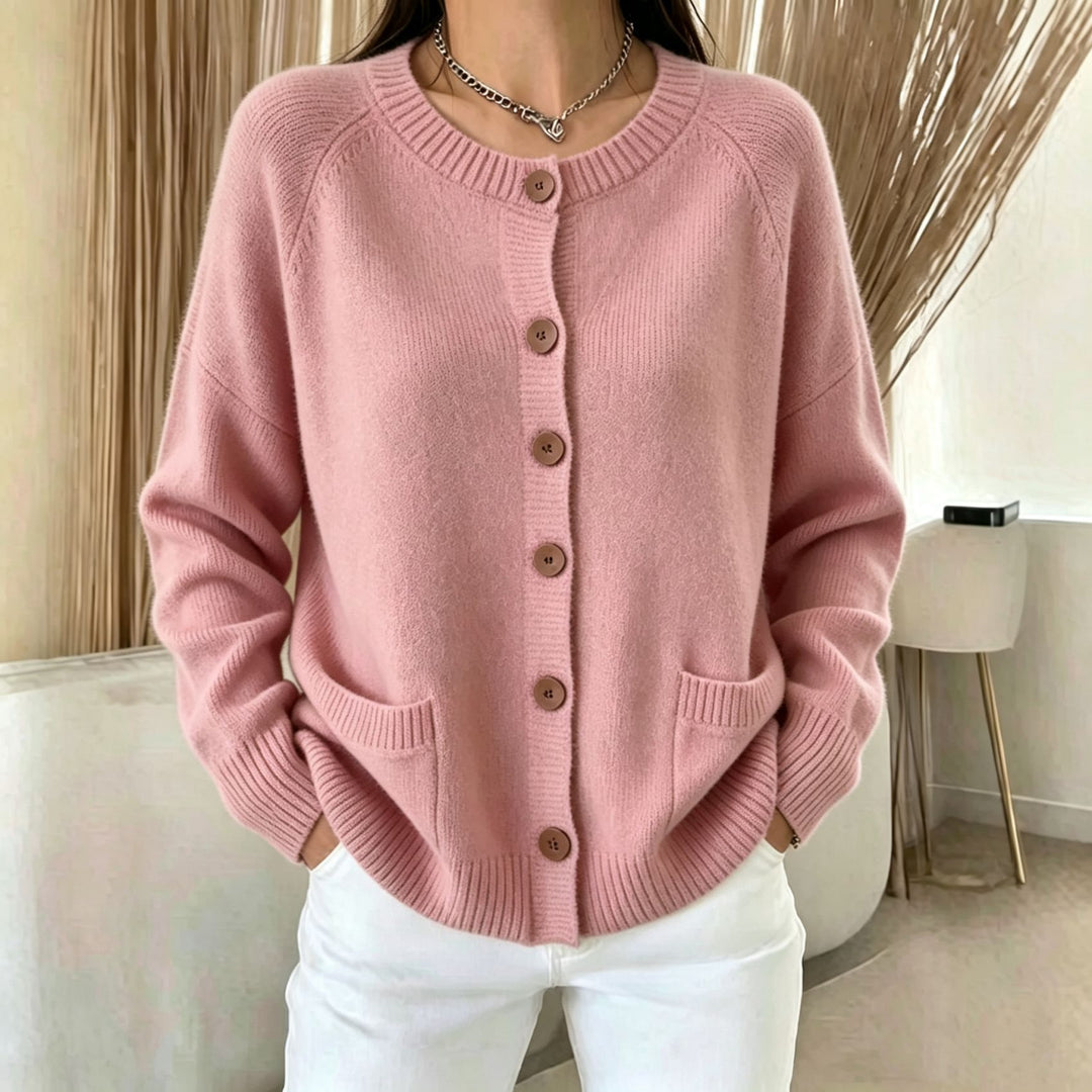 Damen Knopf-Cardigan mit Rundhals, aufgesetzten Taschen und Raglanärmeln Shop Nory