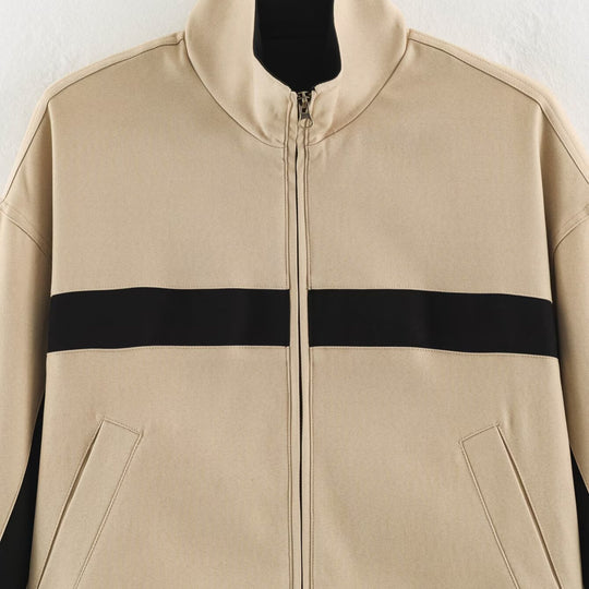 Damen Cropped Trackjacke mit Stehkragen, Reißverschluss und seitlichen Kontraststreifen Shop Nory