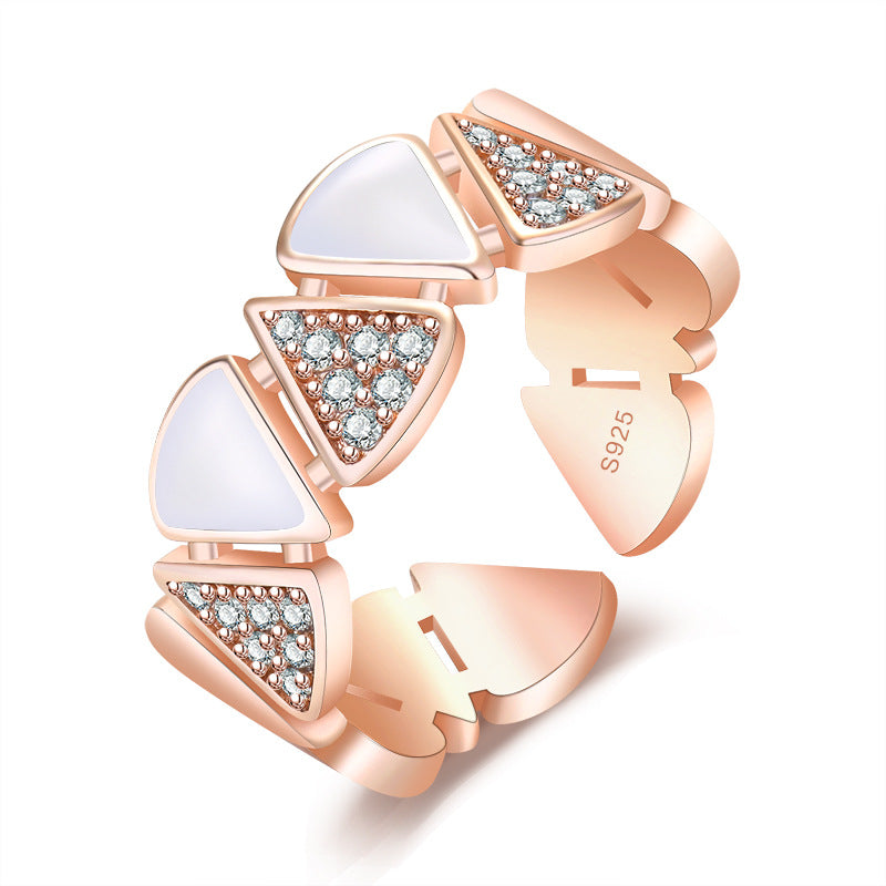 Damenring mit funkelndem Zirkonia und elegantem Design Shop Nory