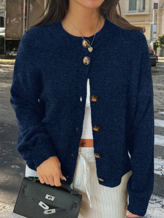 Damen nan kuscheliger Oversize-Strickcardigan mit Hornknopf-Leiste und Rundhalsausschnitt Shop Nory