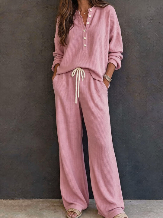 Damen Waffelstrick-Loungewear-Set mit Henley-Oberteil und weiter Kordelbundhose Shop Nory