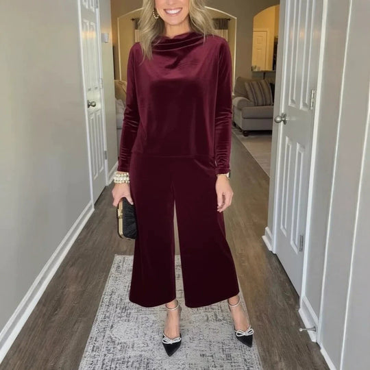 Damen Elegantes Samt-Zweiteiler mit Wasserfallkragen und weiter Culotte-Hose Shop Nory