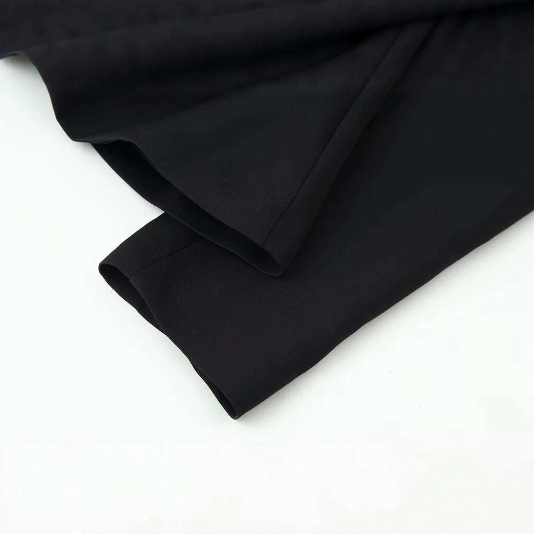 Damen Taillierter Kurzblazer mit herzförmigem Ausschnitt und Schößchen Shop Nory