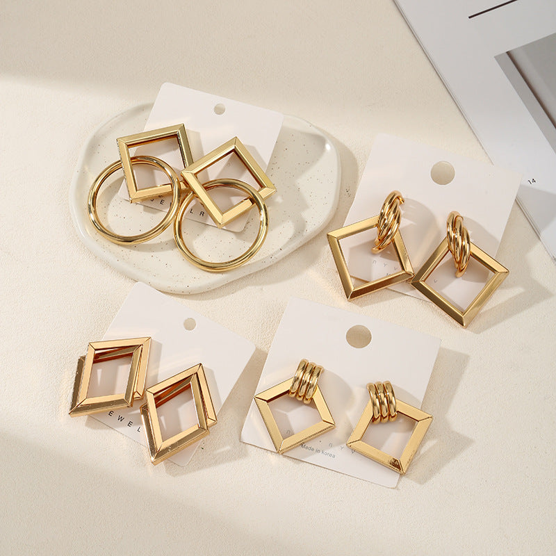 Damen Hängende Ohrringe im modernen geometrischen Design Shop Nory