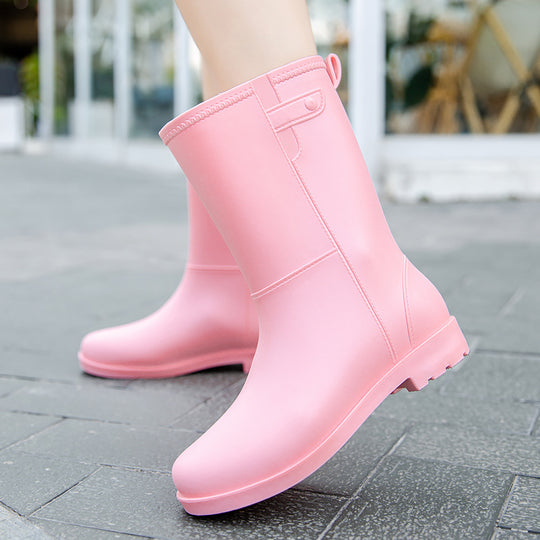 Damen Mittelhohe nahtlose Regenstiefelette aus flexiblem Vollgummi mit griffiger Profilsohle Shop Nory