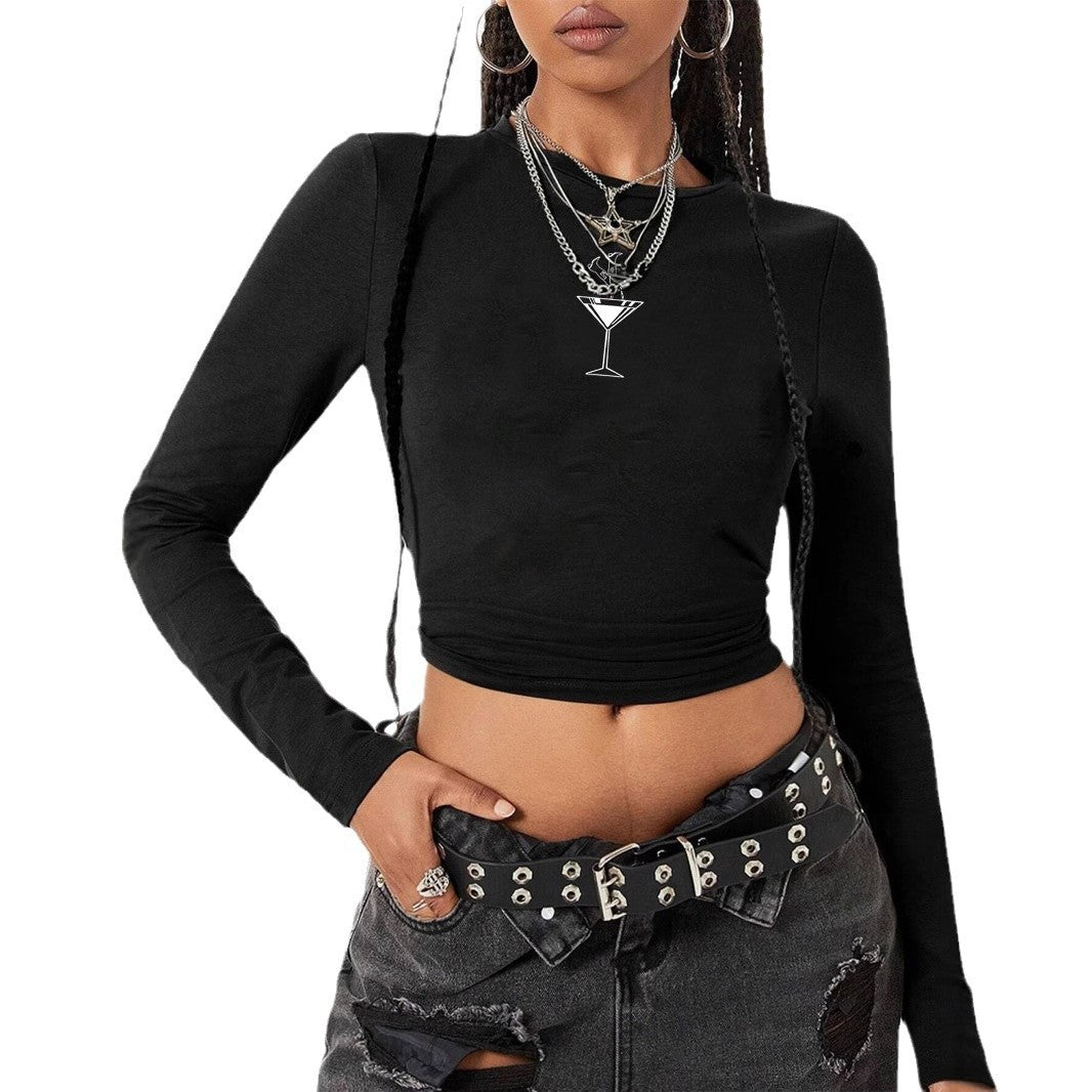 Damen nan figurbetontes langärmeliges Cropped-Shirt mit fotorealistischer Lippen-Collage und schmaler Passform Shop Nory