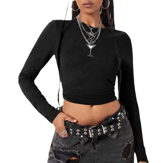 Damen nan figurbetontes langärmeliges Cropped-Shirt mit fotorealistischer Lippen-Collage und schmaler Passform Shop Nory
