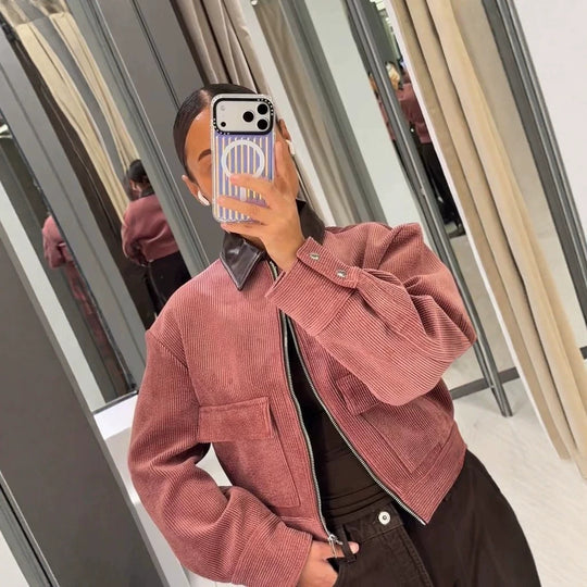 Damen Kurze Cordjacke mit kontrastierendem Lederkragen, Oversize-Silhouette und Metallreißverschluss Shop Nory