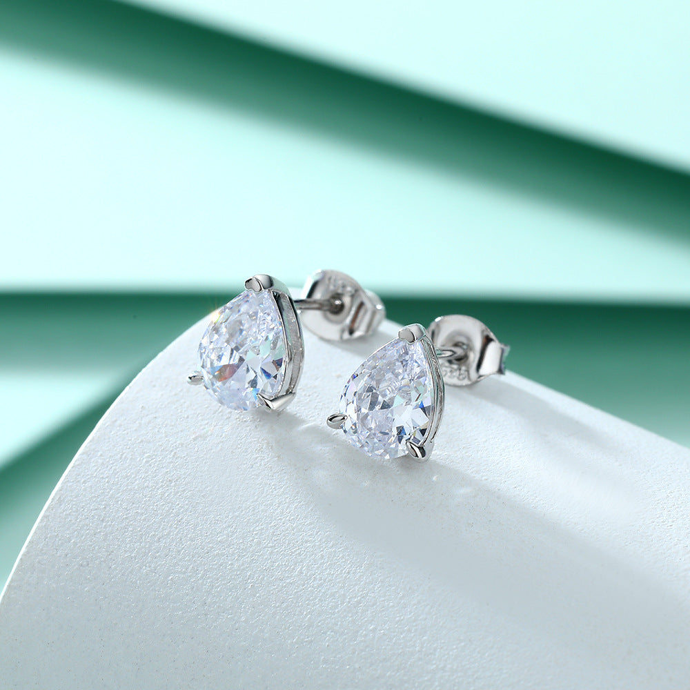 Damen Ohrringe mit tropfenförmigem Zirkonia Shop Nory