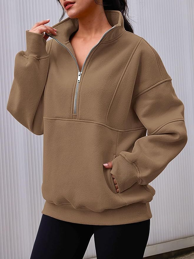 Damen Oversized Sweatshirt mit halbem Reißverschluss, Kängurutasche und Stehkragen Shop Nory