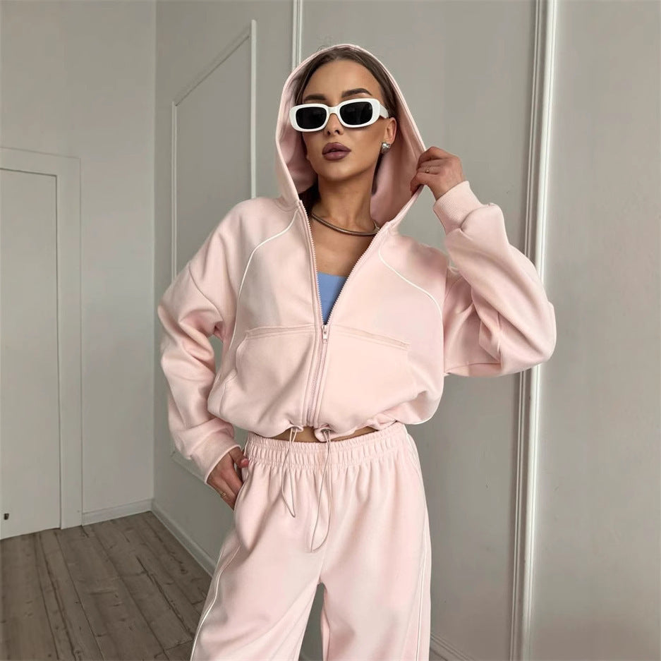 Damen kurzes Kapuzen-Sweatset mit Frontreißverschluss, kontrastierender Paspel und elastischer Highwaist-Jogger Shop Nory