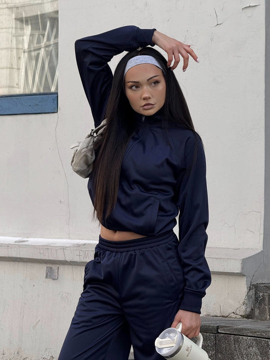 Damen Cropped-Trainingsjacke und hochtaillierte Jogginghose Set aus funktionalem Polyester Shop Nory