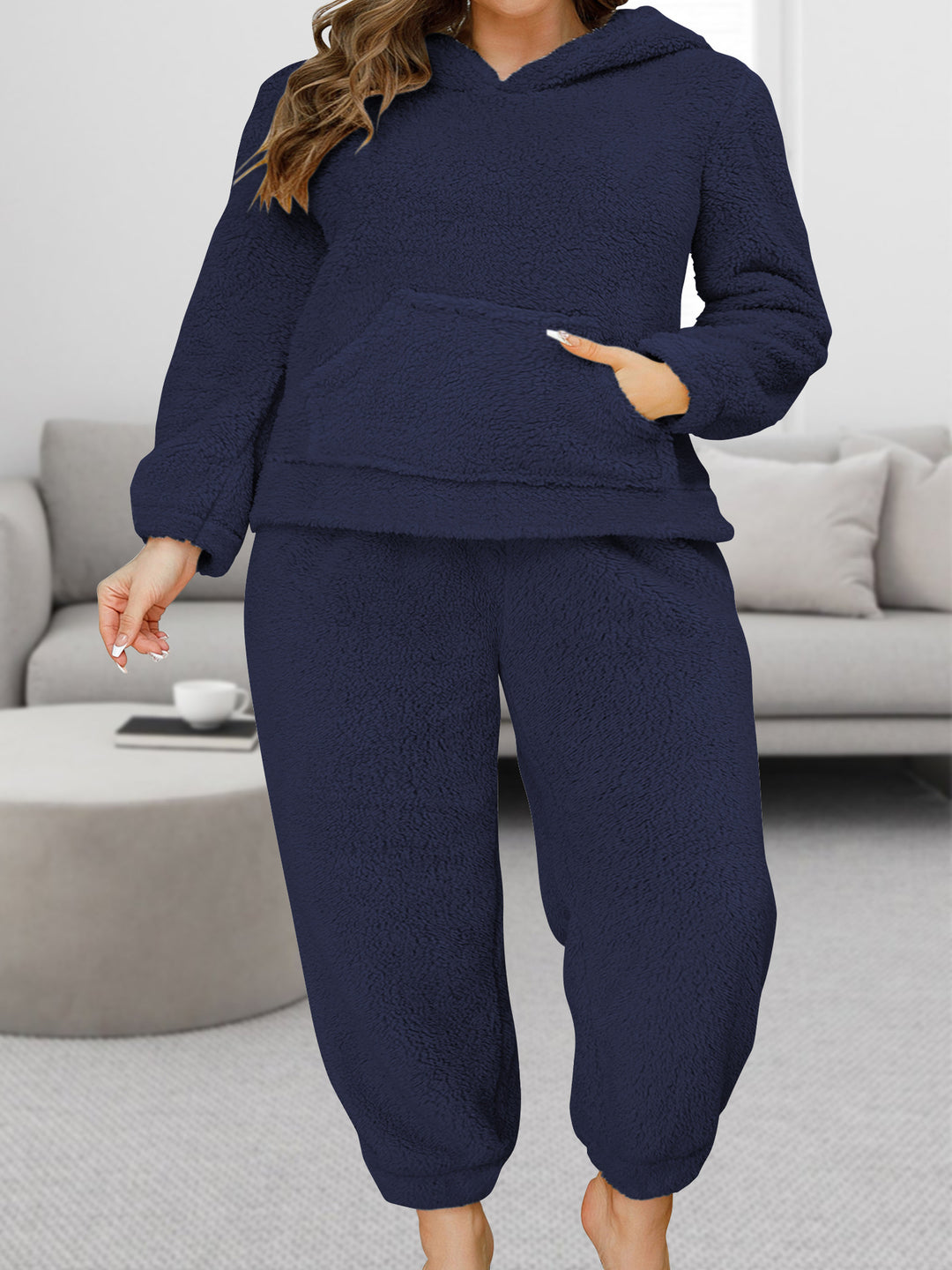 Damen Kuscheliges Teddy-Fleece Lounge-Set mit Kapuzenpullover und Jogginghose Shopy Nory