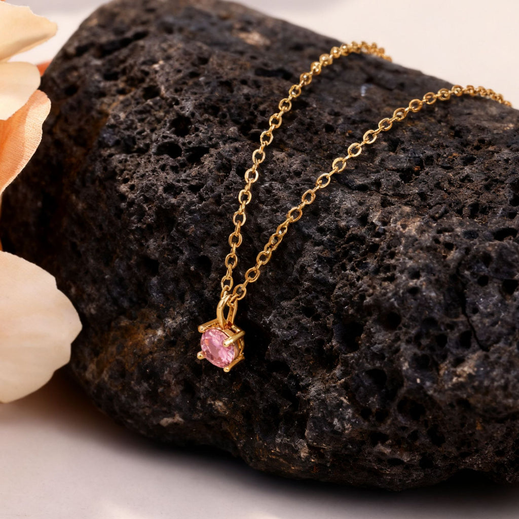 Damen elegante und funkelnde Halskette mit bunten Swarovski-Kristallen Shop Nory