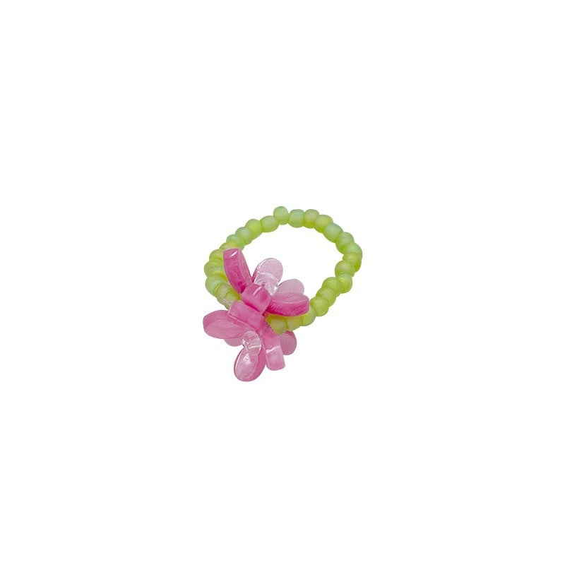 Damen Ring mit zartem floralen Design aus empfindlichen Perlen Shop Nory