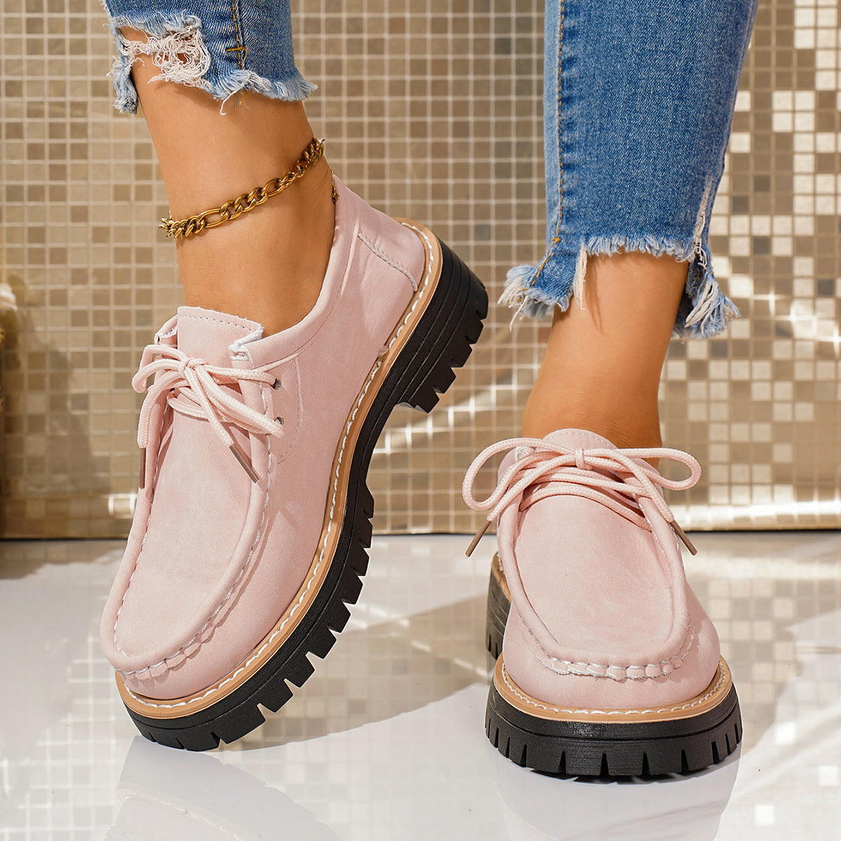 Damen modische Schnürschuhe mit robustem Profil und feinem Lederobermaterial