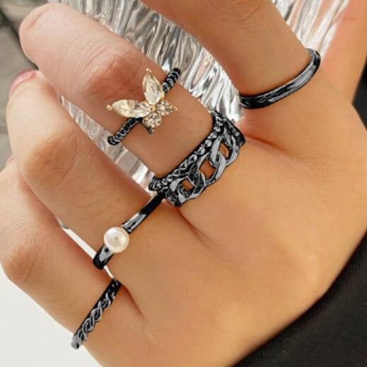 Damen Ring-Set mit elegantem Schmetterlingsdesign und luxuriösen Akzenten Shop Nory