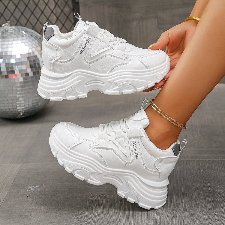 Damen Sneaker mit sportlichem Design und dämpfender Sohle