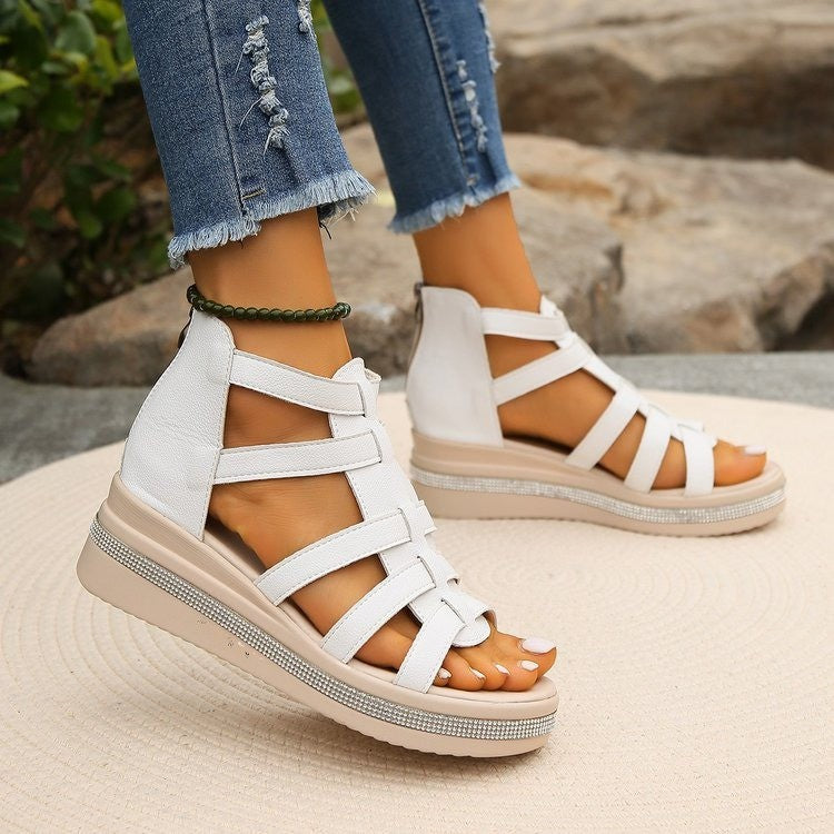 Damen Plateau-Sandalen mit verstellbarem Riemendesign und komfortablem Fußbett Shopnory
