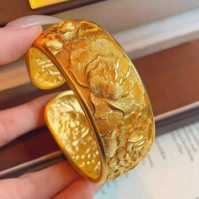 Damen Armreif mit kunstvollem Blumenrelief Shop Nory
