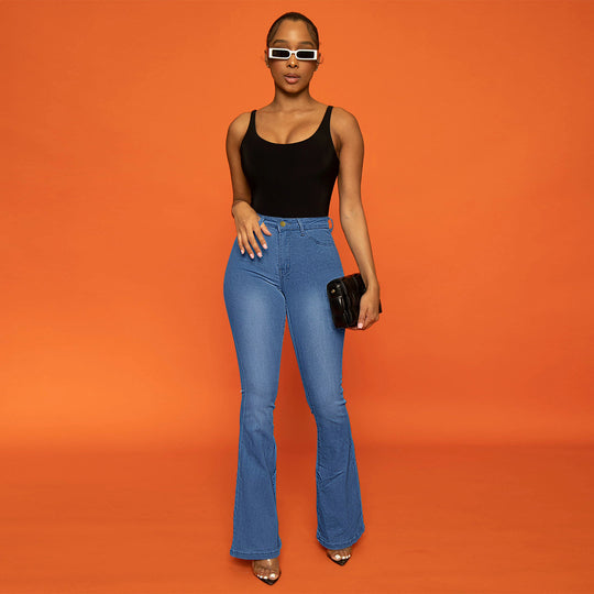 Damen Taillenhohe figurbetonte Schlagjeans aus Stretch-Denim mit ausgestelltem Bein Shop Nory