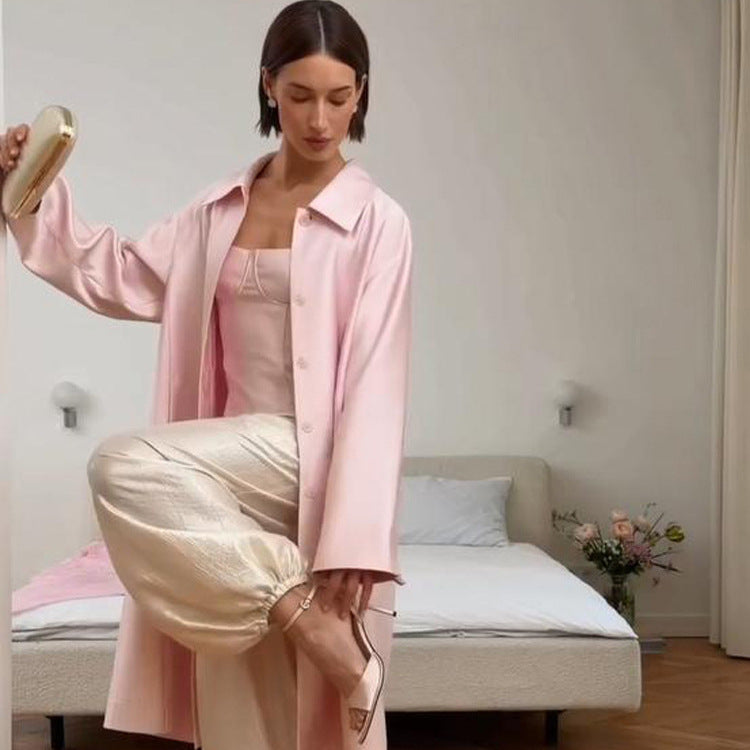 Damen leichter satinähnlicher Longmantel im Oversize-Schnitt mit weitem Revers Shop Nory