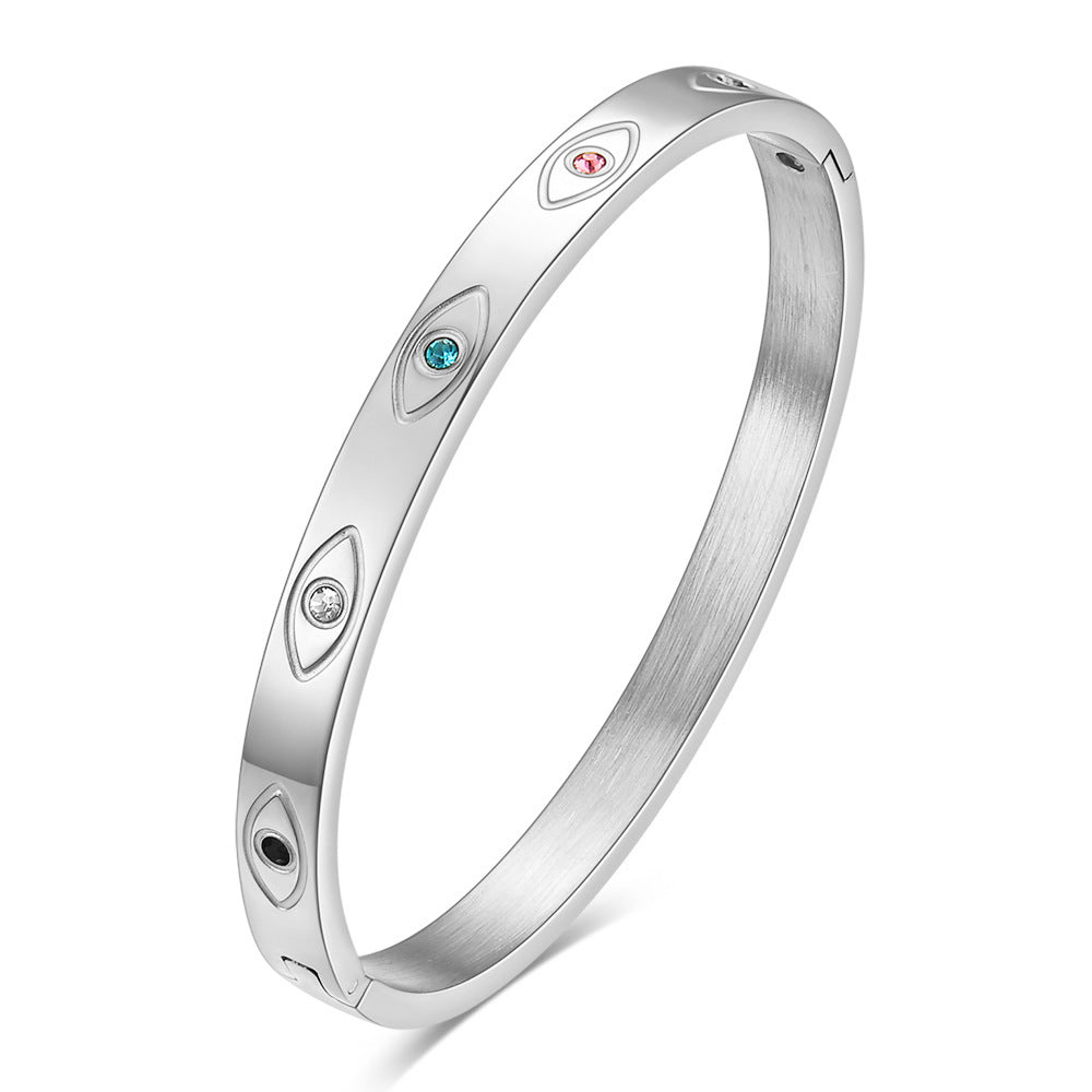 Damen Armreif mit funkelnden Steinbesätzen Shop Nory