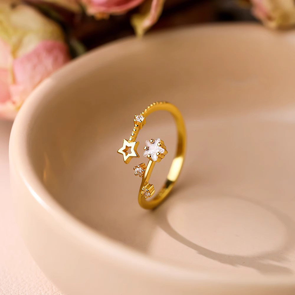 Damen Verspielter Ring mit funkelnden Sternen und Zirkonia Shop Nory
