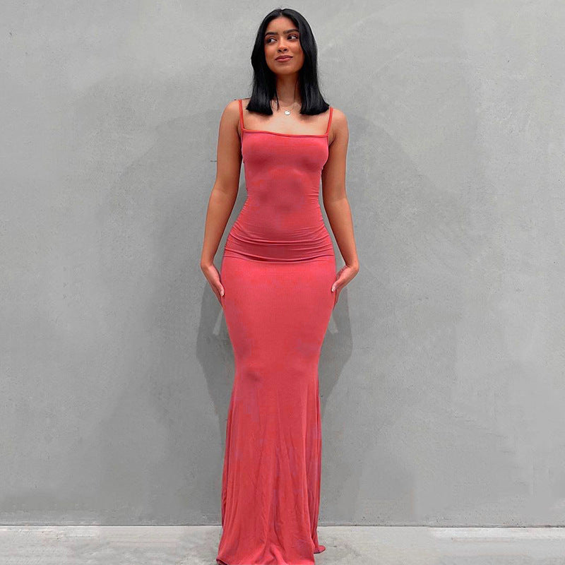 Damen Körperbetontes Maxi‑Jerseykleid mit taillierter Drapierung, langen Ärmeln und ausgestelltem Saum Shop Nory