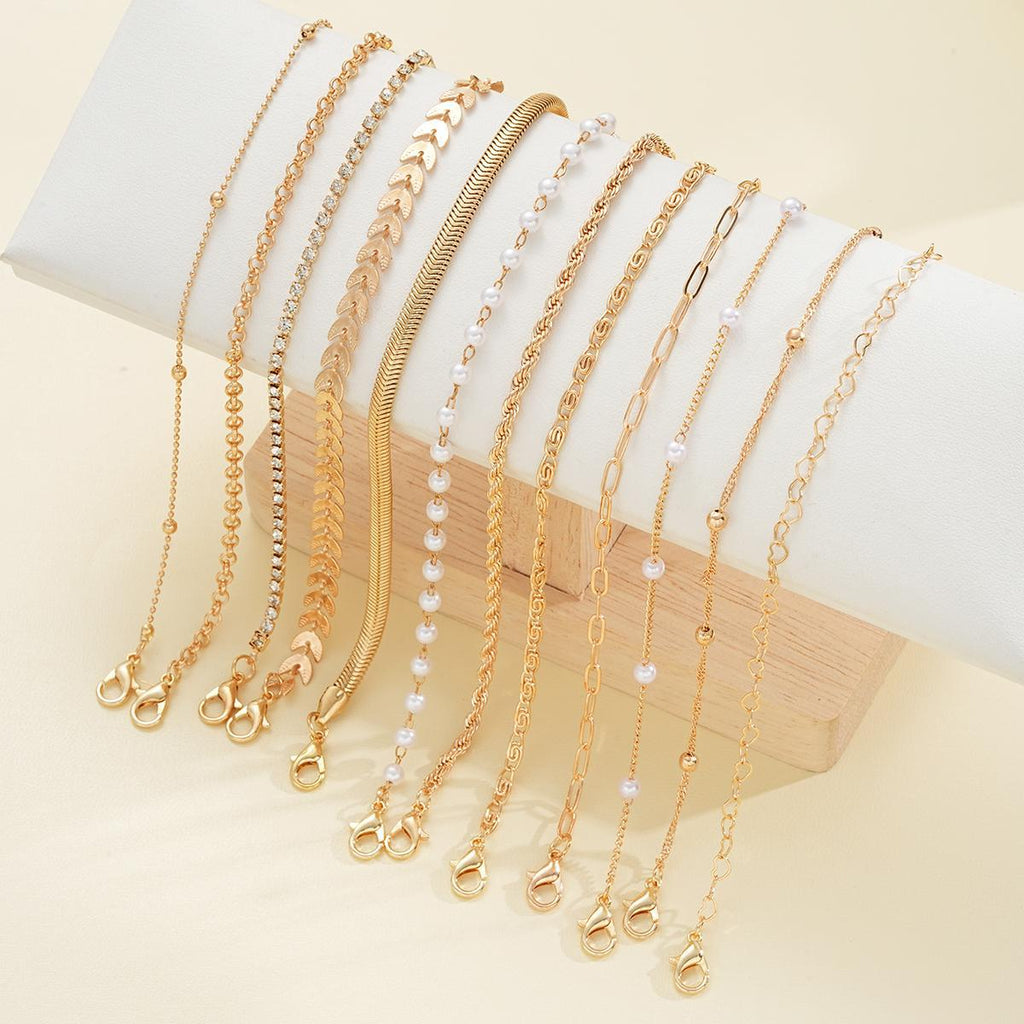 Damen Armband-Set mit funkelnden Kristallen und eleganten Kettendesigns Shop Nory